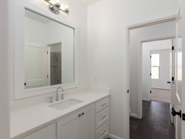 Jack-and-Jill bathroom, bathroom design, new construction, interior design, home for sale, homes in Norman, Norman OK