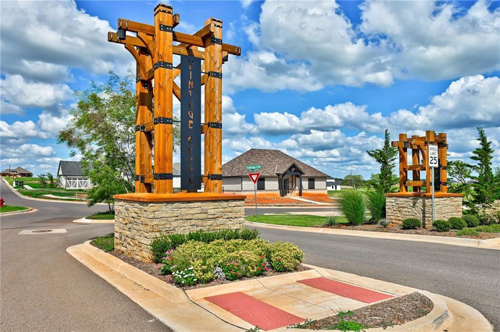 Vintage Creek neighborhood in Norman, Oklahoma