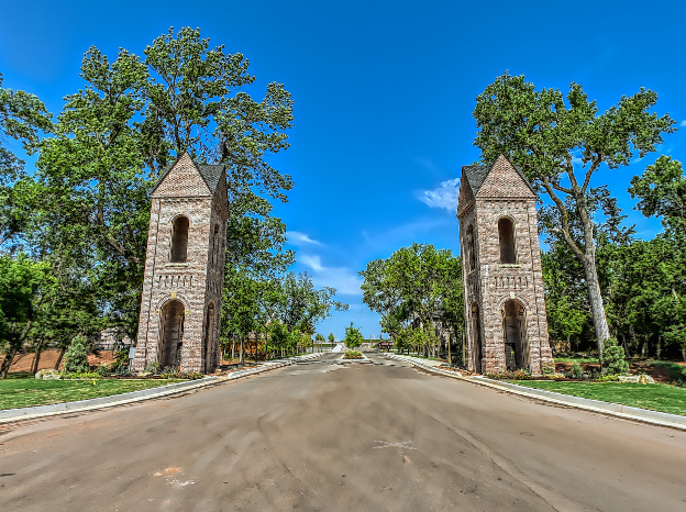 Entry Towers at Selah neighborhood in Goldsby